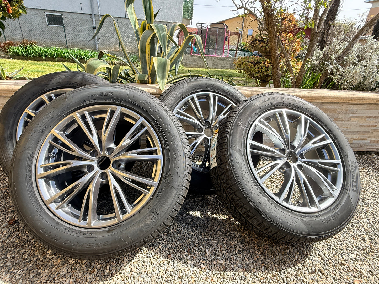 Cerchi + gomme invernali 18” - Alfa Romeo Stelvio - Originali - Nuovo