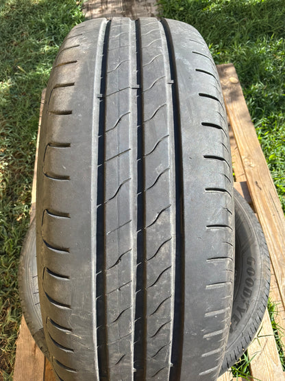 195/65/15-Estive-Goodyear-DOT 2023-Usato