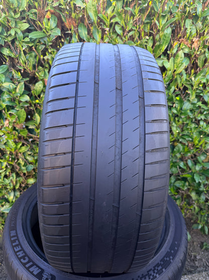 255/40/20- Estive - Michelin EV - DOT 2022 - Usato