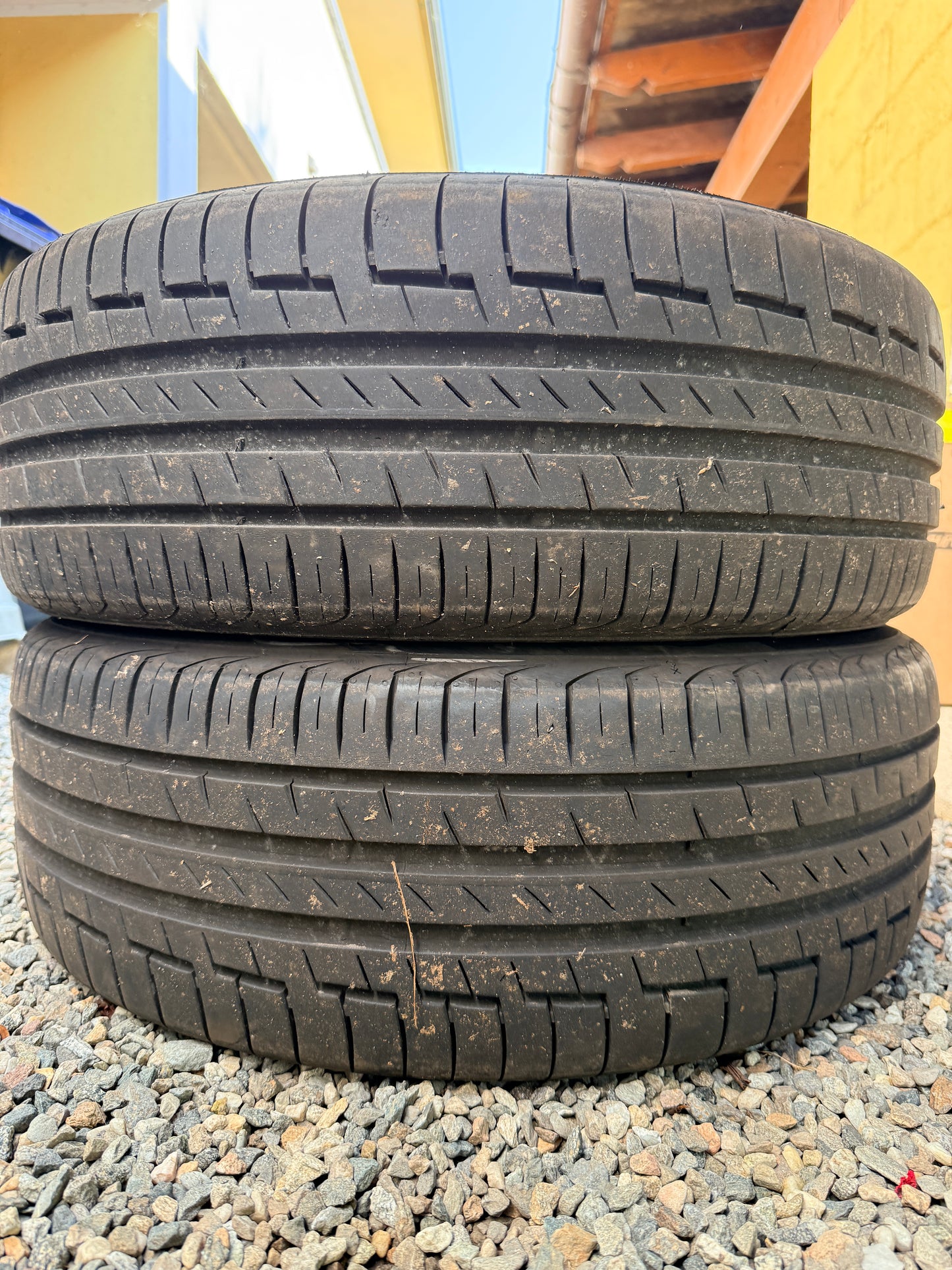 205/55/17 - Estive - Continental - DOT 2024 - Usato