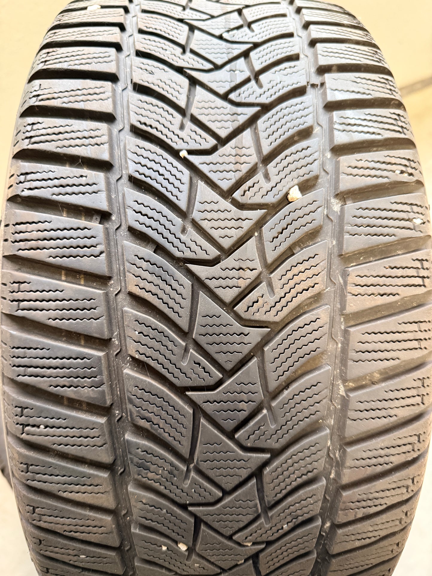 245/40/18 - Invernali - Dunlop - DOT 2020 - Usato