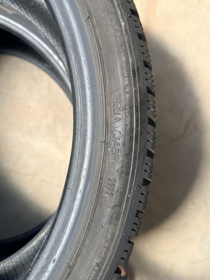 225/40/19 - invernali - Dunlop - DOT 2022 - Nuovi - Demo