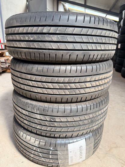 215/60/17 - Estive - Bridgestone - DOT da verificare - Usato