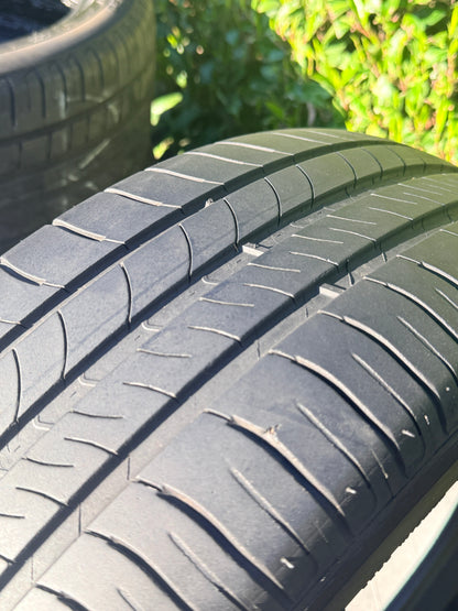 205/60/16 - Estive - Michelin - DOT 2019/2021 - Usato