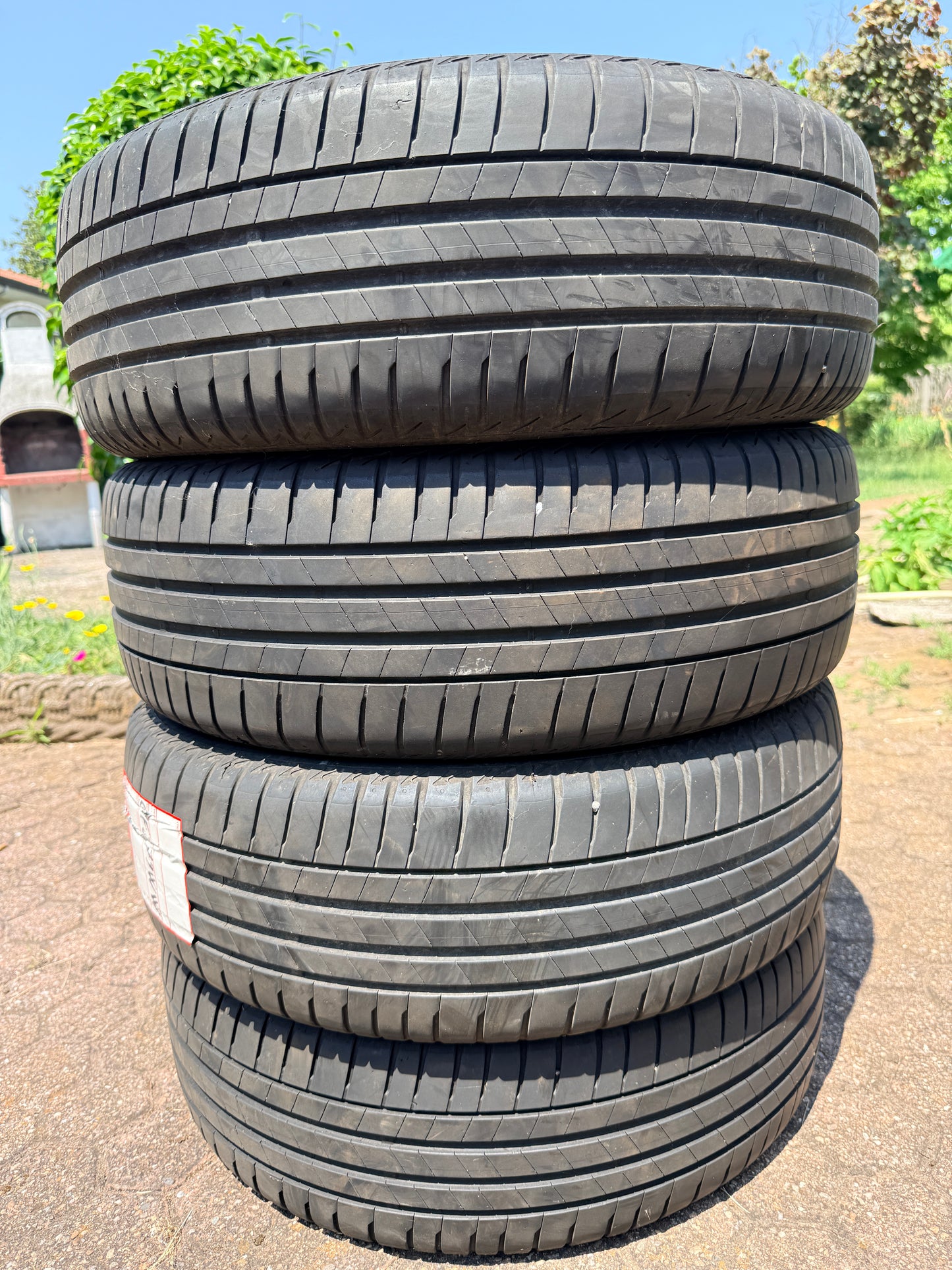 205/60/16 - Estive - Bridgestone - DOT 2021 - Usato