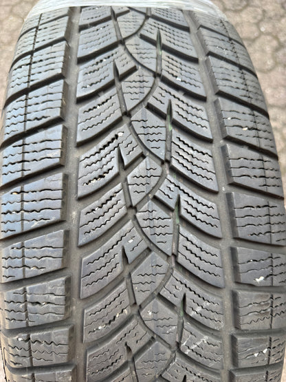 215/60/17 - Invernali - Goodyear - DOT 2020 - Usato