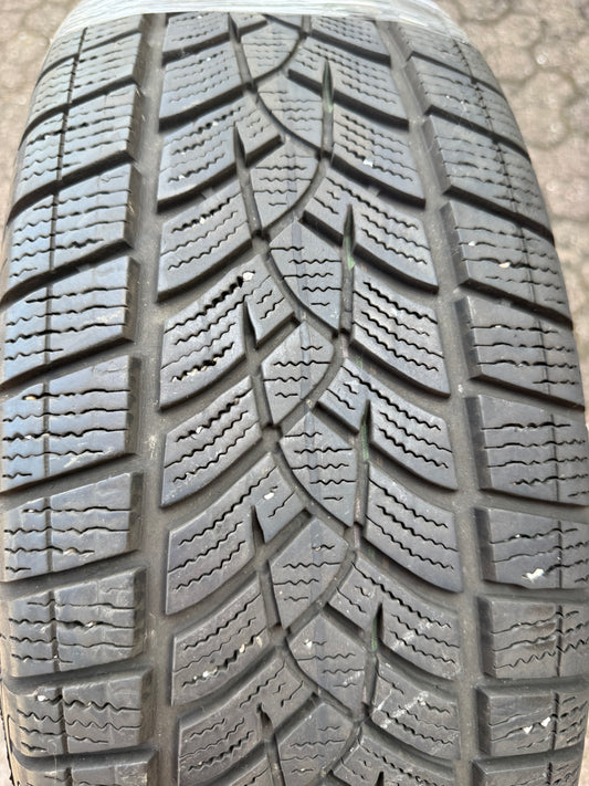 215/60/17 - Invernali - Goodyear - DOT 2020 - Usato