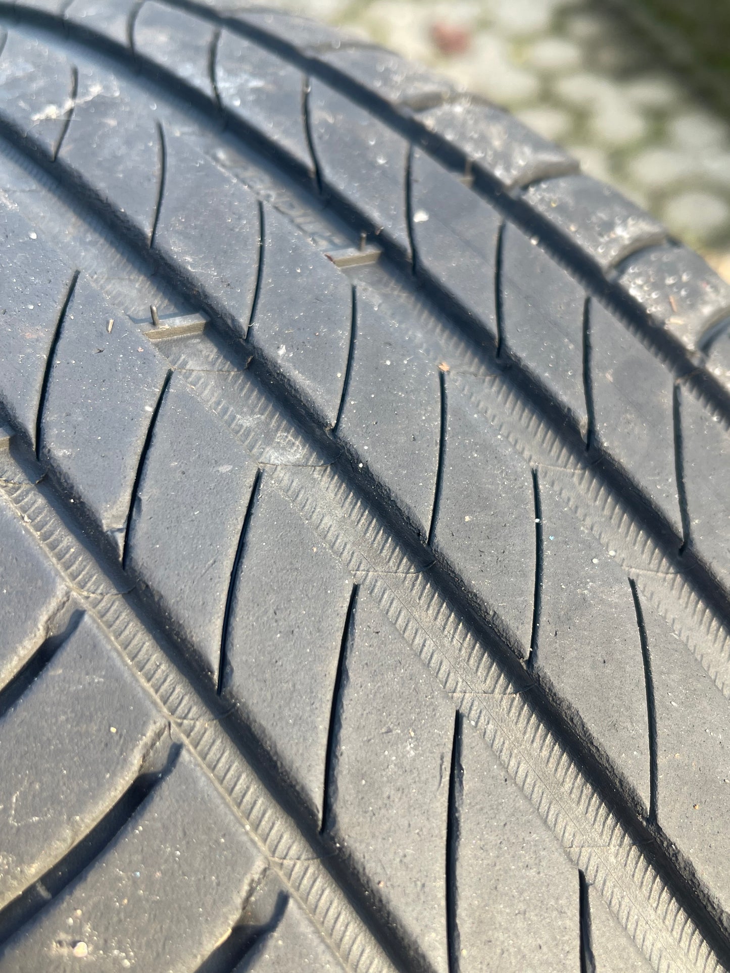 185/65/15 - Estive - Michelin - DOT 2022-2024 - Usato