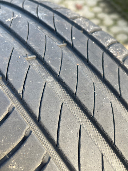 185/65/15 - Estive - Michelin - DOT 2022-2024 - Usato