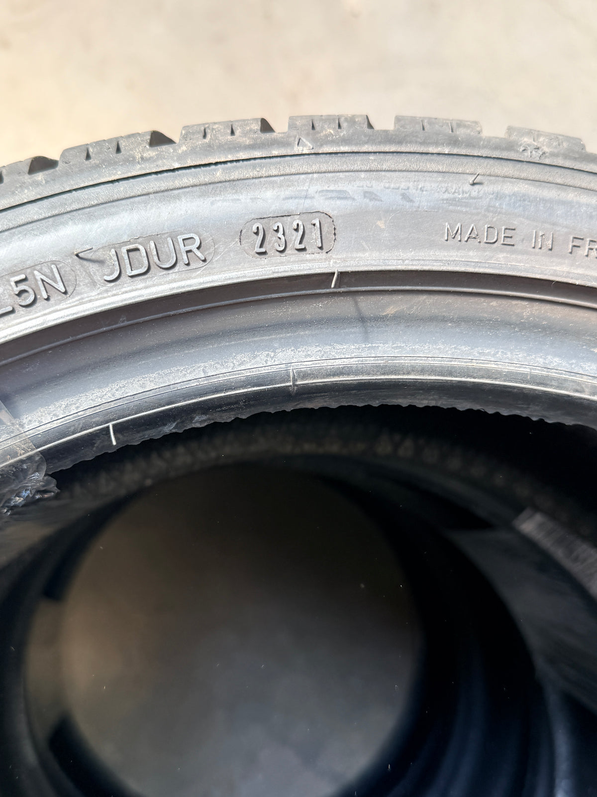225/40/18 - invernali - Dunlop - DOT 2021 - Nuovi - Demo