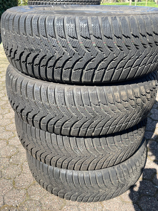 205/60/16 invernali Kumho - Gomme usate