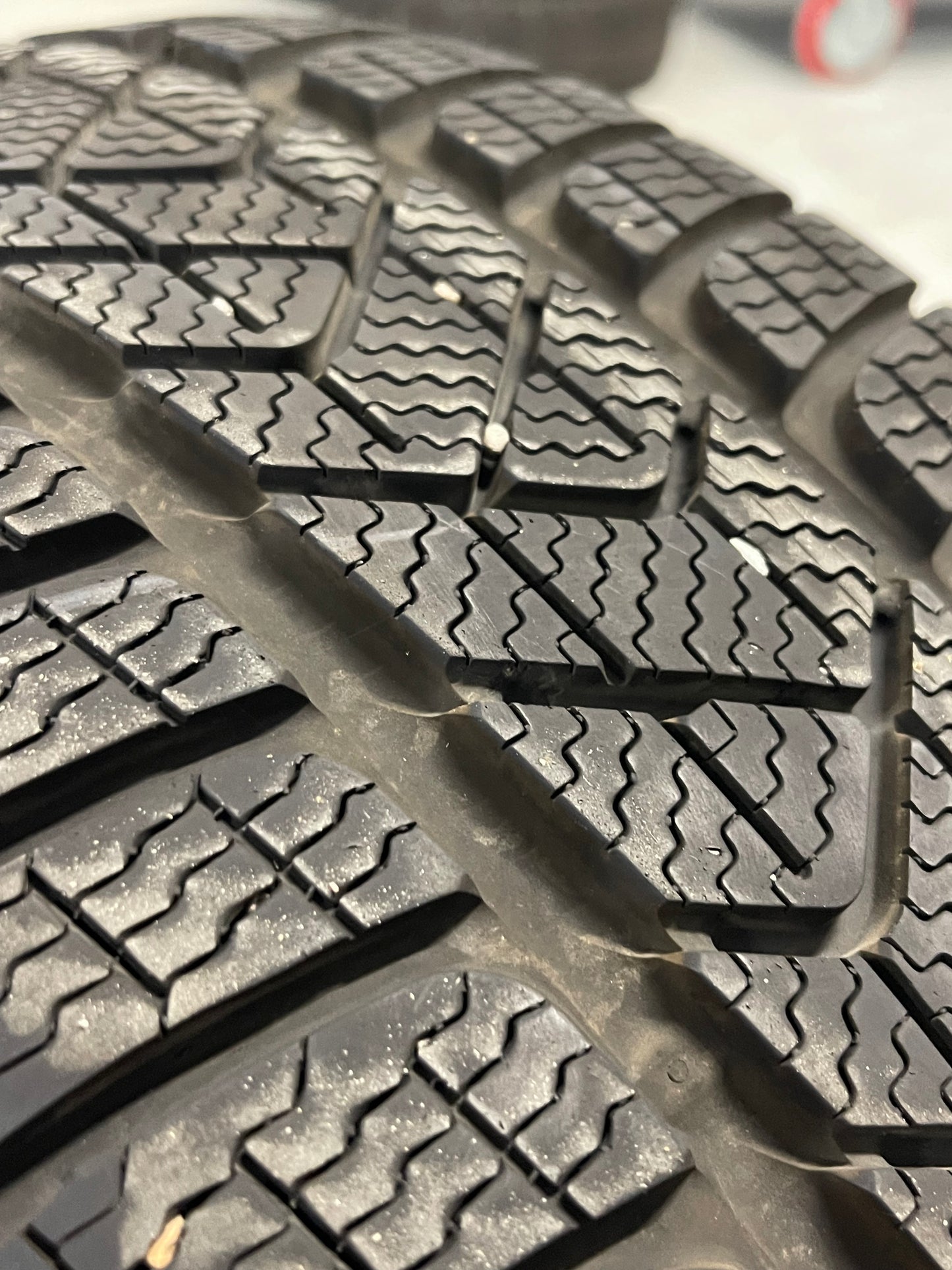 205/40/17 - Invernali - Pirelli - DOT 2019 - Usato