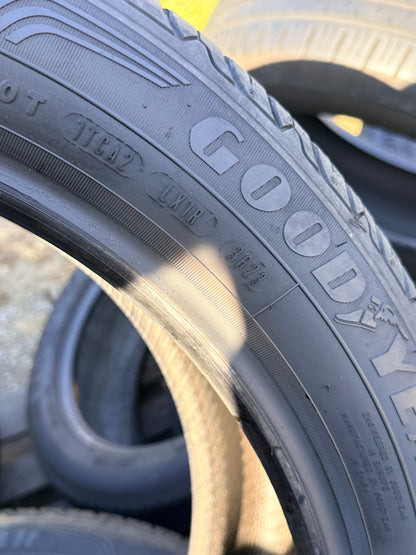 245/45/19 - Estive - Goodyear - DOT 2023 - Usato