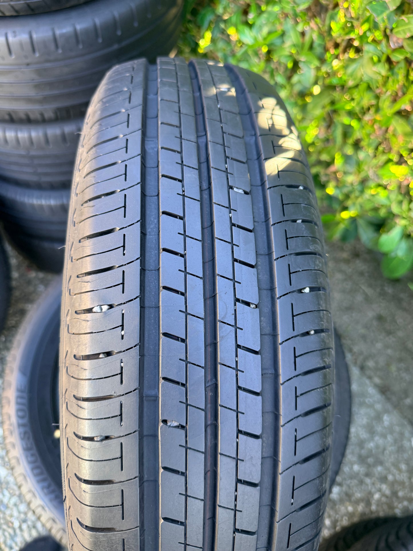 175/60/16 - Estive - Bridgestone - DOT 2024 - Usato