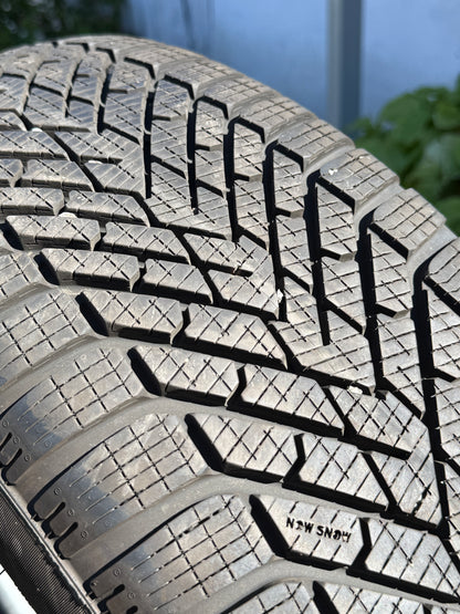 225/55/18 - Invernali - Pirelli - DOT 2023 - Usato