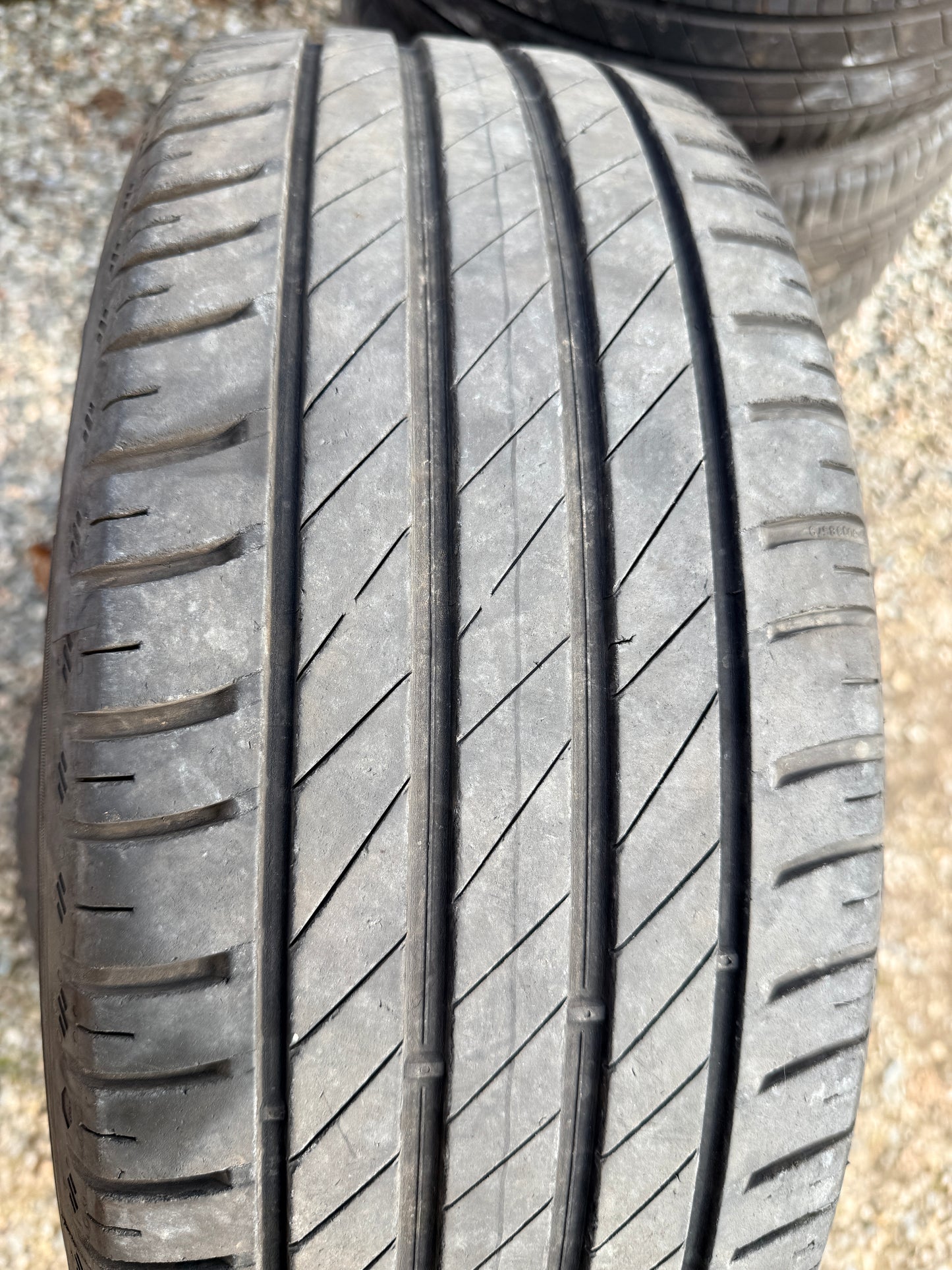 205/55/16-Estive-Kleber-DOT 2023-Usato
