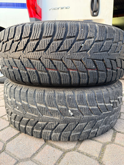 225/55/17C - Invernali - Nokian - DOT 2023 - Usato