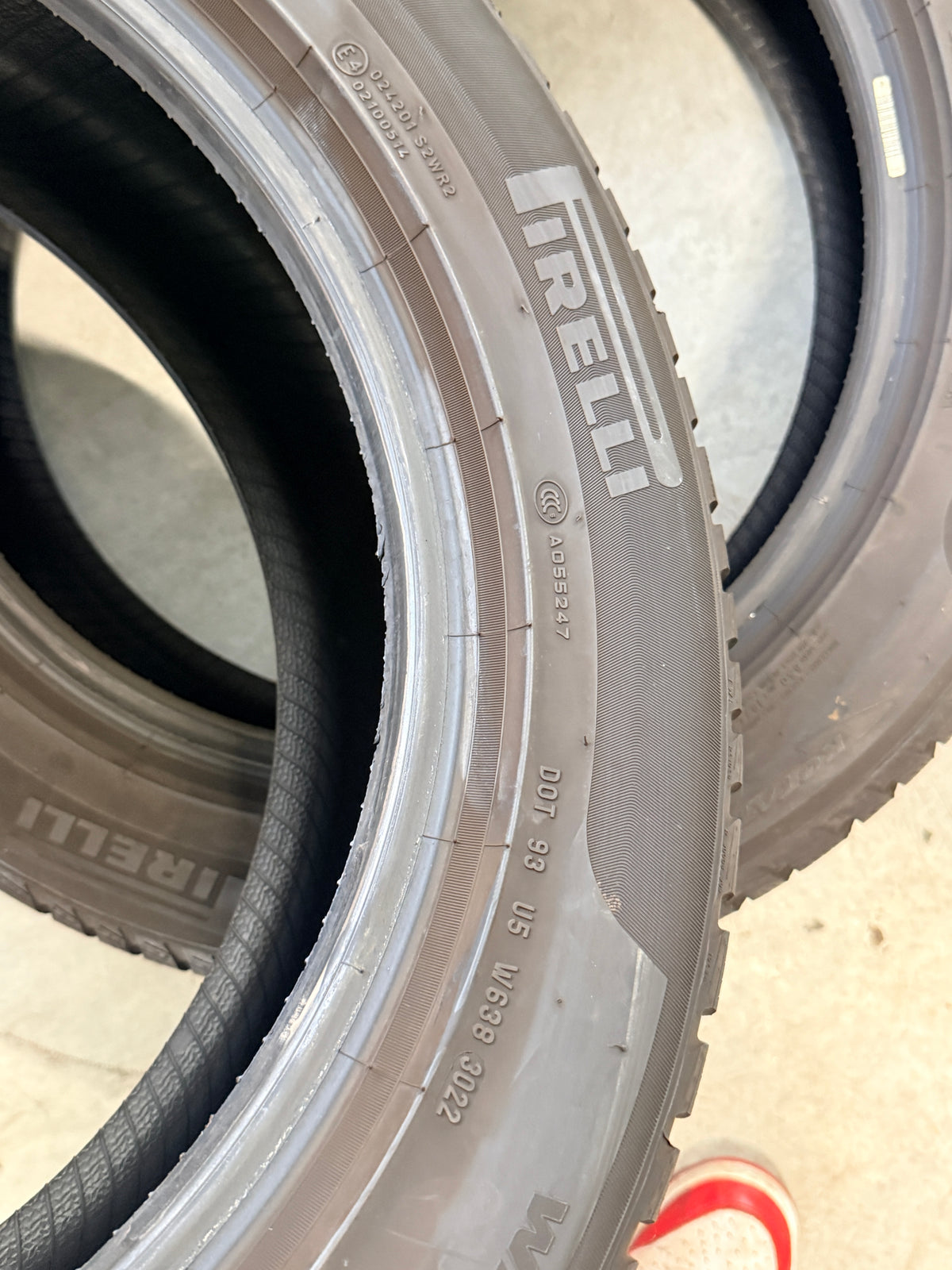 225/55/18 - Invernali - Pirelli - DOT 2022 - Usato
