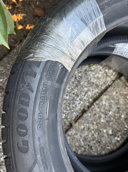 225/55/18 - Invernali - Goodyear - DOT 2023 - Nuovo