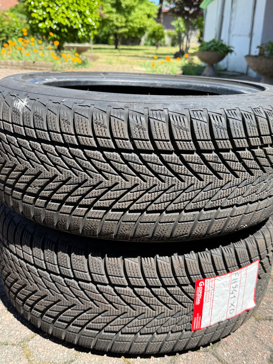 225/45/17 - Invernali - Goodyear - DOT 2023 - Usato