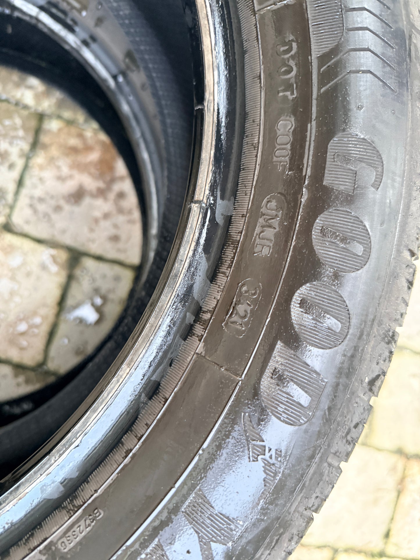 205/55/16-Estive-Goodyear-DOT 2021-Usato