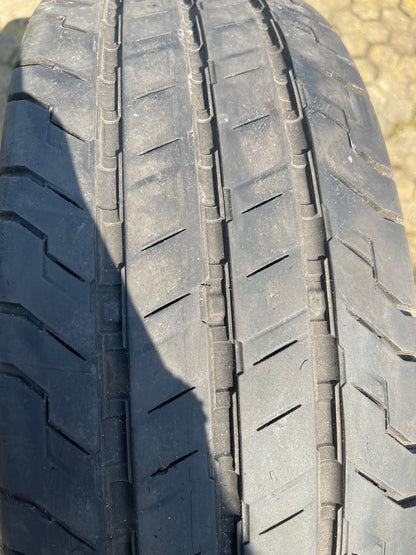 215/70/15C - Estive - Continental - DOT 2022 - Usato