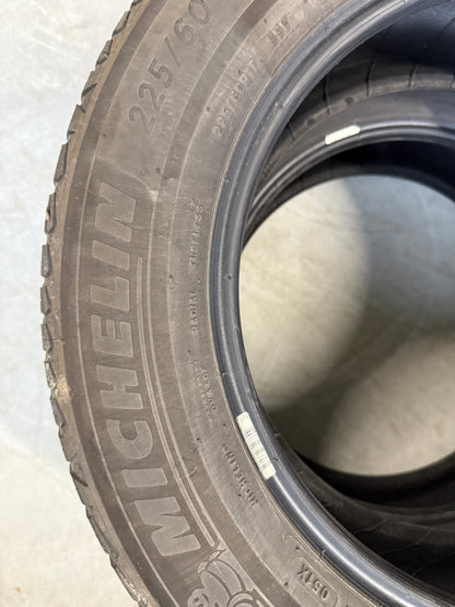 225/60/17 - 4 stagioni - Michelin - DOT 2022 - Usato