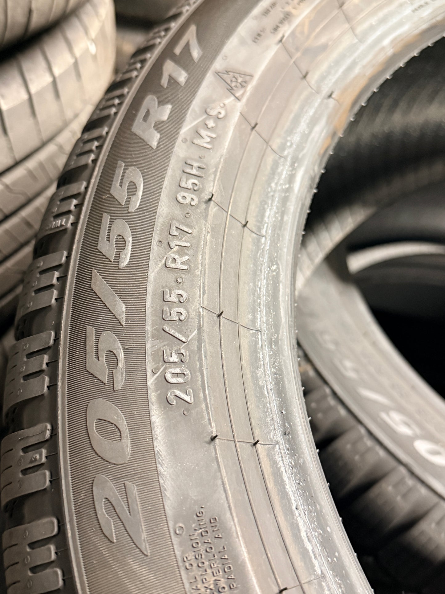 205/55/17 - Invernali - Pirelli - DOT 2023 - Usato