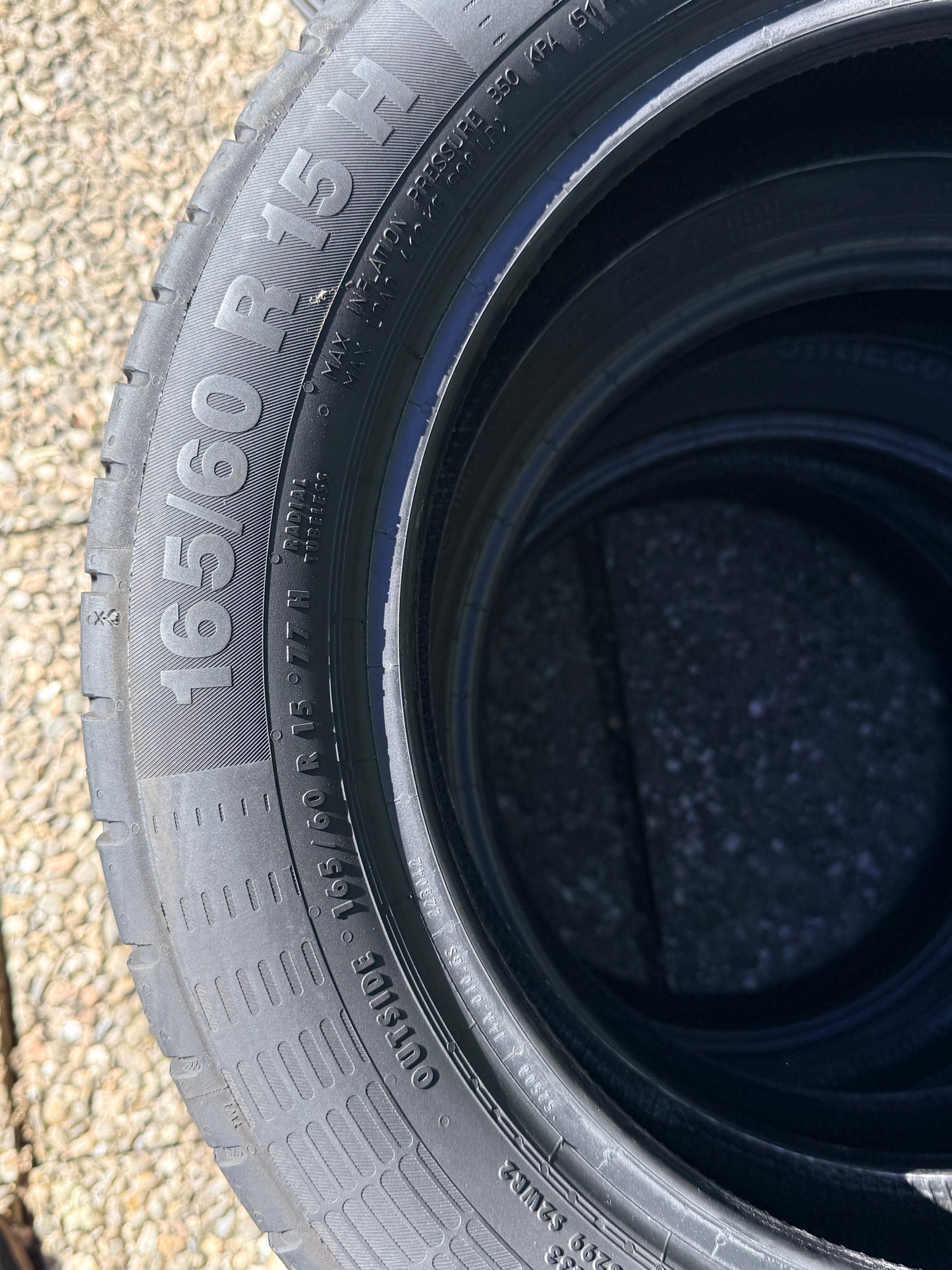 165/60/15 - Estive - Continental - DOT 2018/2020 - Usato