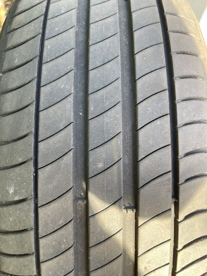 205/55/19 - Estive - Michelin - DOT 2022 - Usato