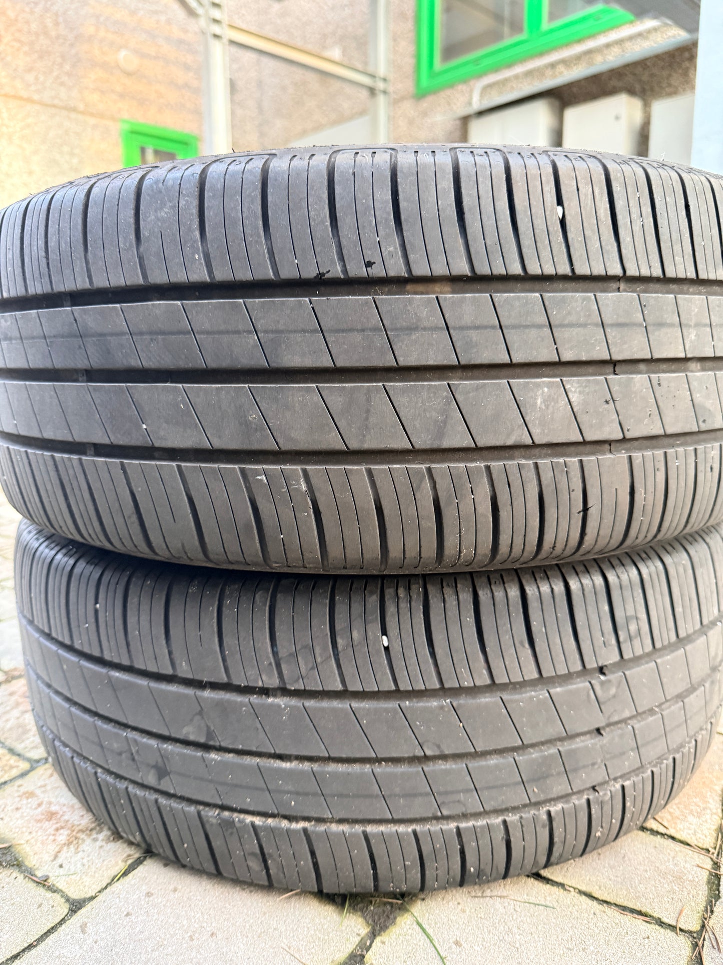 205/55/16-Estive-Goodyear-DOT 2021-Usato