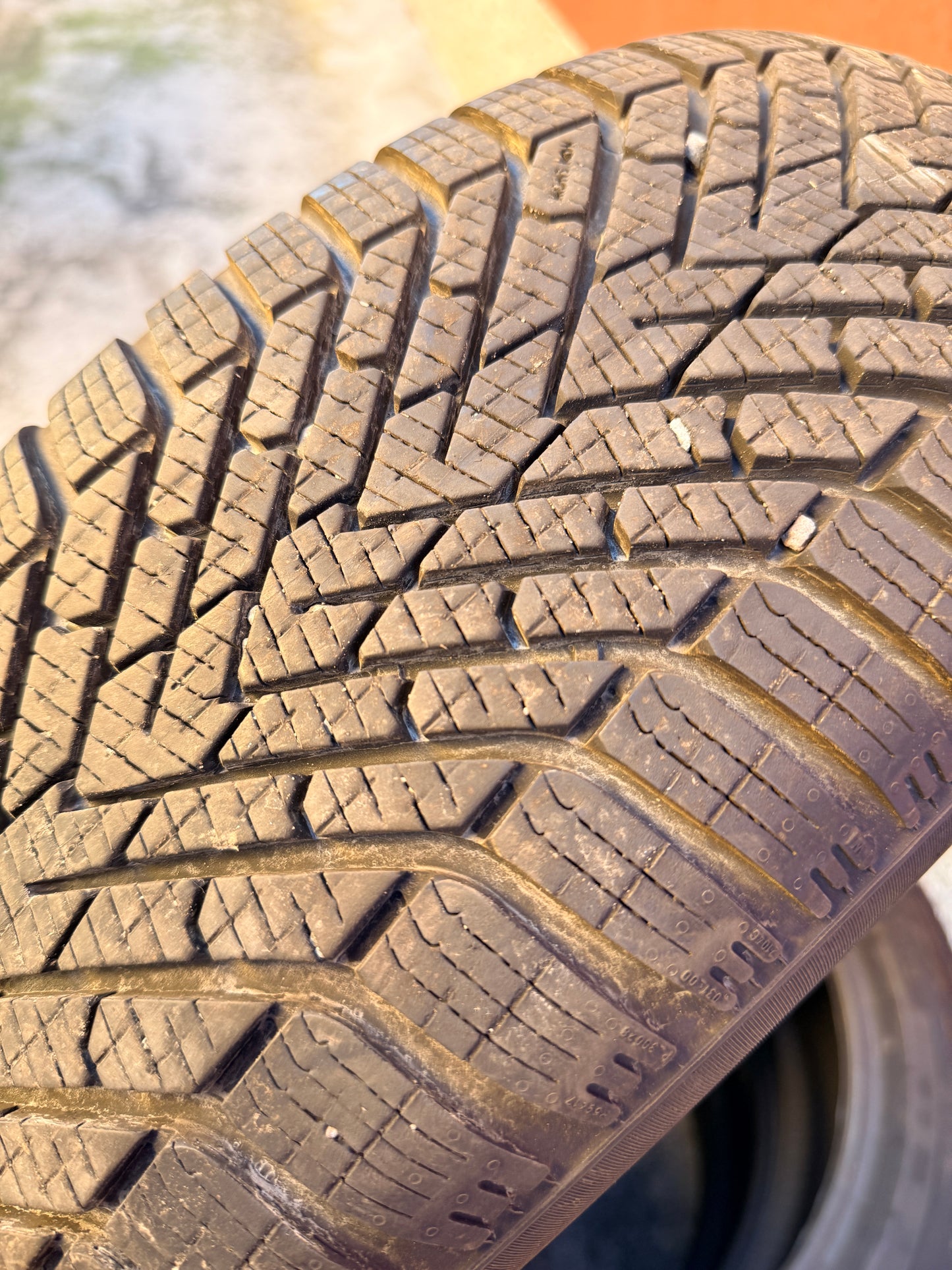 205/55/19 - Invernali - Pirelli - DOT 2024 - Usato