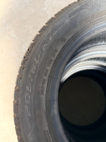 205/60/16 - Invernali - Pirelli - DOT 2019 - Usato