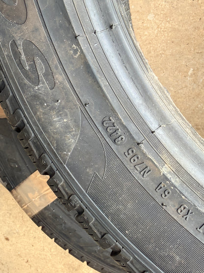 255/45/20 - Invernali -  Pirelli - DOT 2022 - Usato