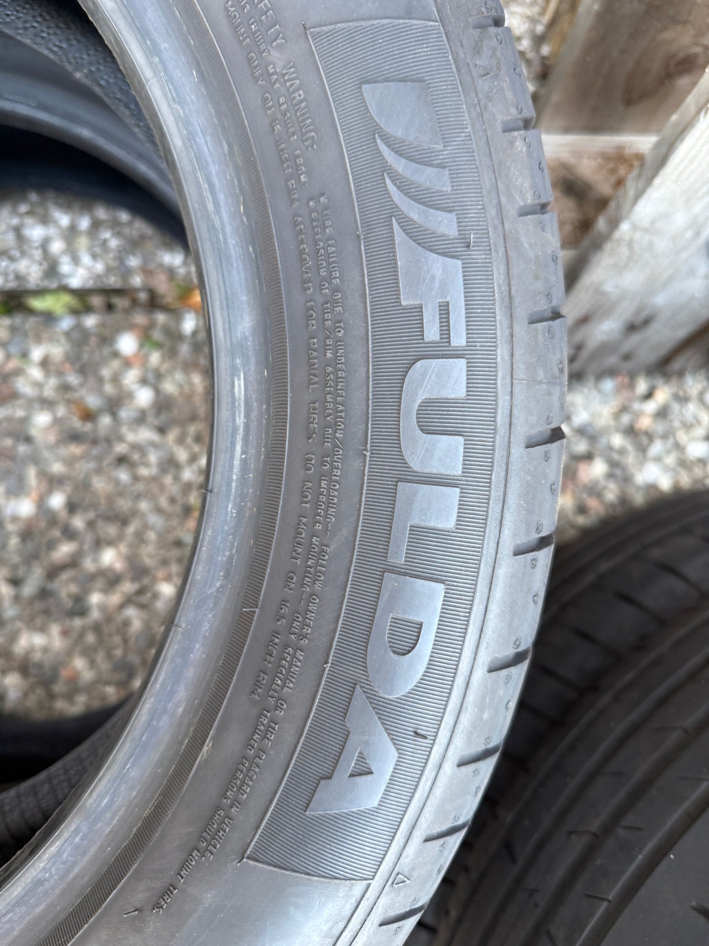 205/55/16-Estive-Fulda-DOT 2022/2023-Usato