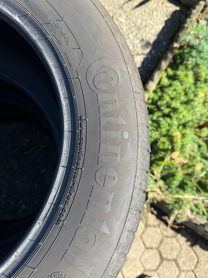 215/60/17 - Estive - Continental - DOT 2019 - Usato