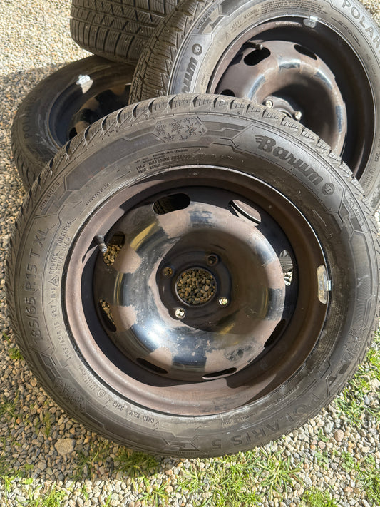 Cerchi e gomme 185/65/15 - Barum - Peugeot 208 - Usato