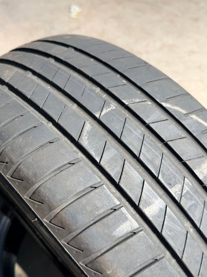 225/45/18 - Estive - Bridgestone - DOT 2022 - Usato