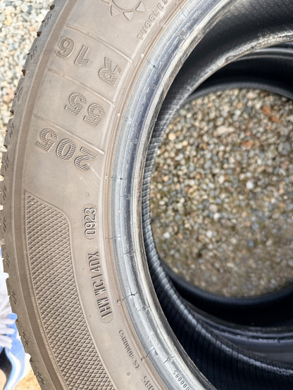 205/55/16-Estive-Kleber-DOT 2023-Usato
