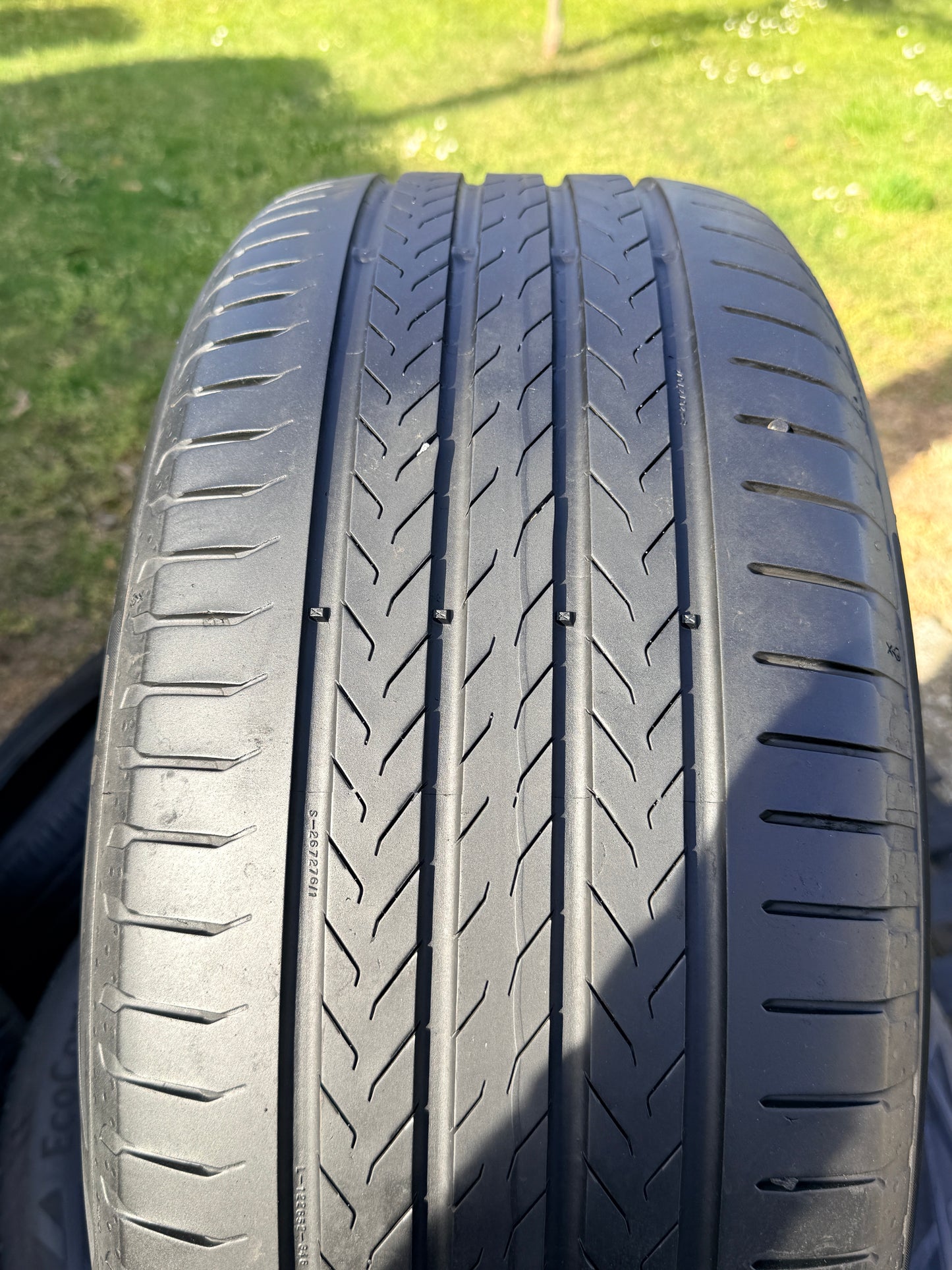 255/50/19 - Estive - Continental - DOT 2025 - Usato