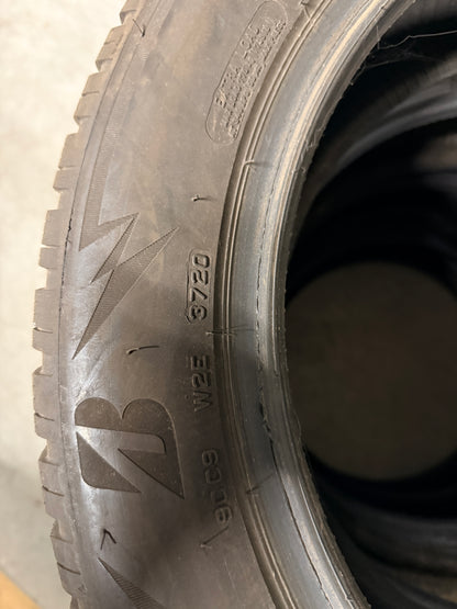 215/55/18 - Invernali - Bridgestone - DOT 2020 - Usato