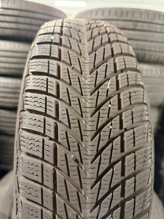 185/65/15 - Invernali - Goodyear - DOT 2023 - Usato