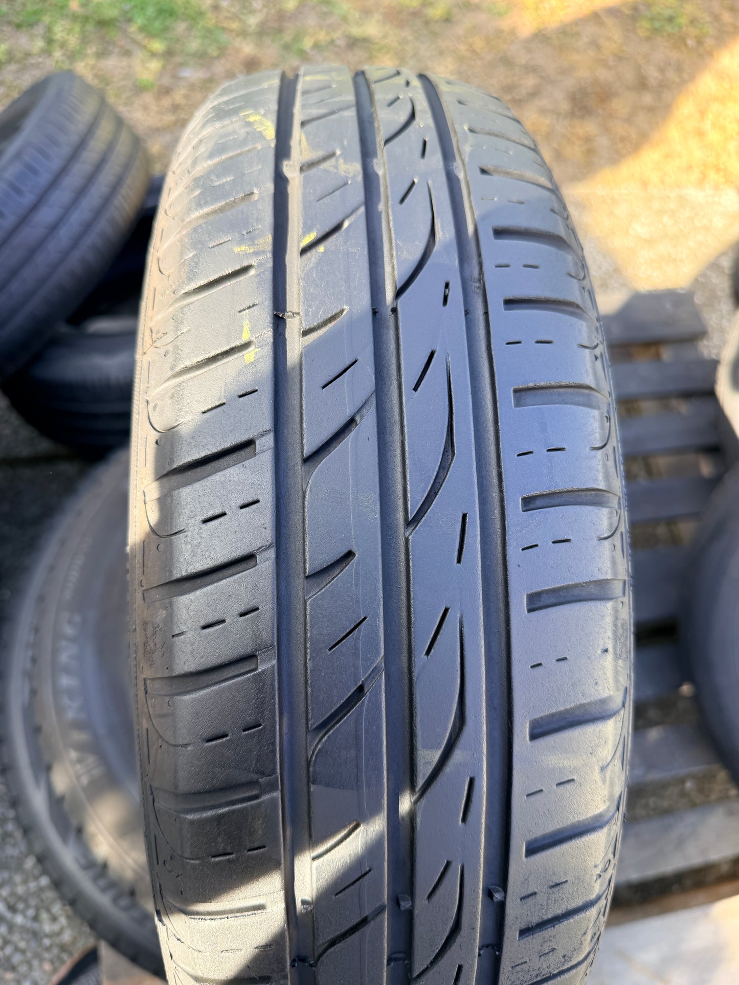 165/70/14 - Estive - Viking - DOT 2019 - Usato