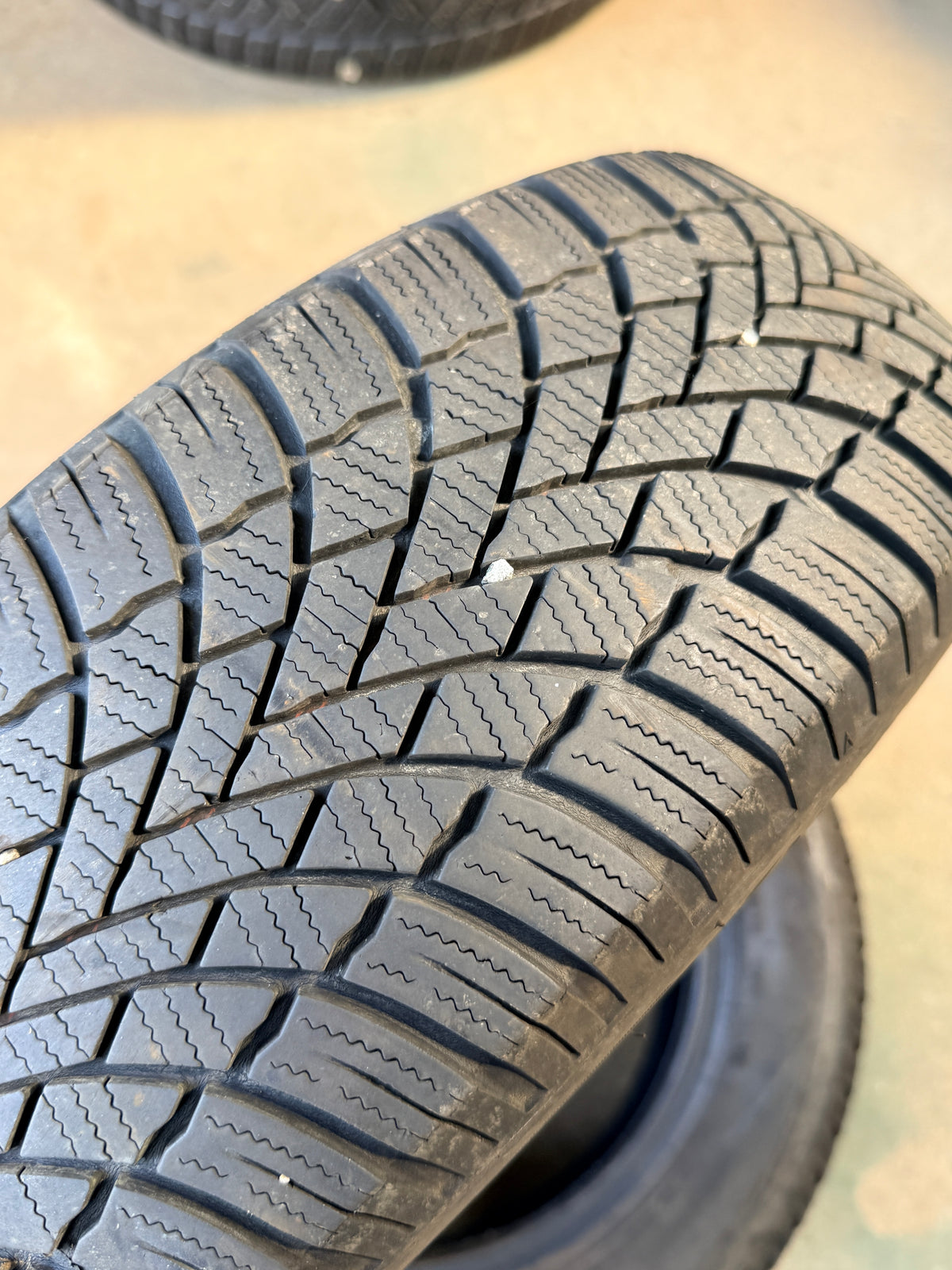 175/65/15 - Invernali - Bridgestone - DOT 2022 - Usato