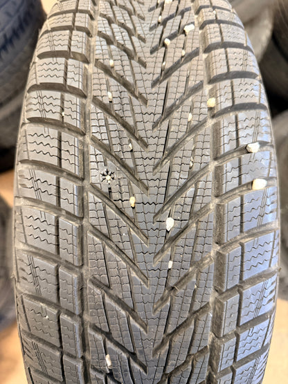 205/60/16 - Invernali - Goodyear - DOT 2024 - Usato