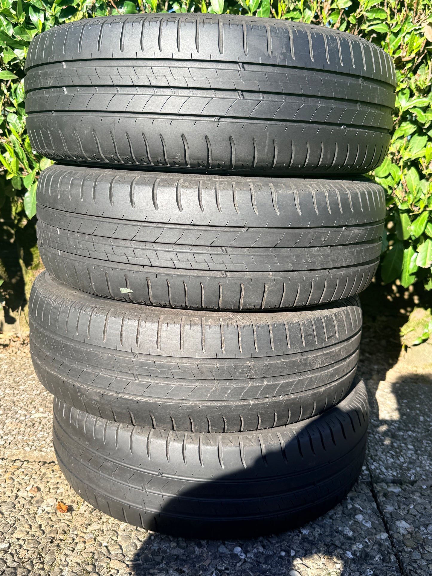 185/60/15 - Estive - Michelin - DOT 2016 - Usato
