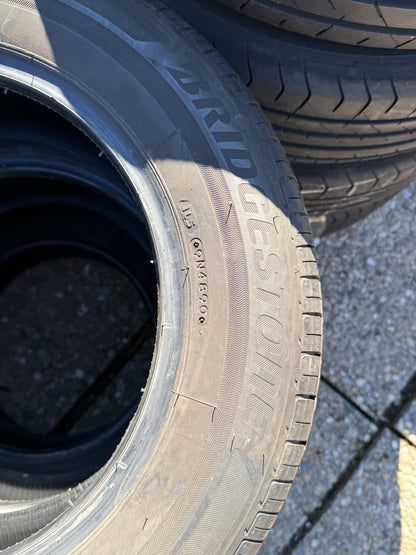 195/65/15-Estive-Bridgestone-DOT 2022-Usato