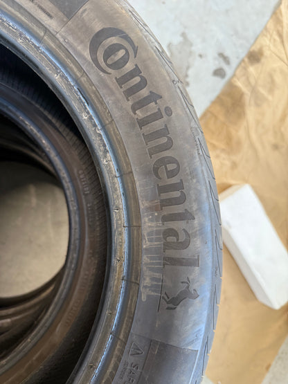 215/55/18 - Estive - Continental - DOT 2019 - Usato