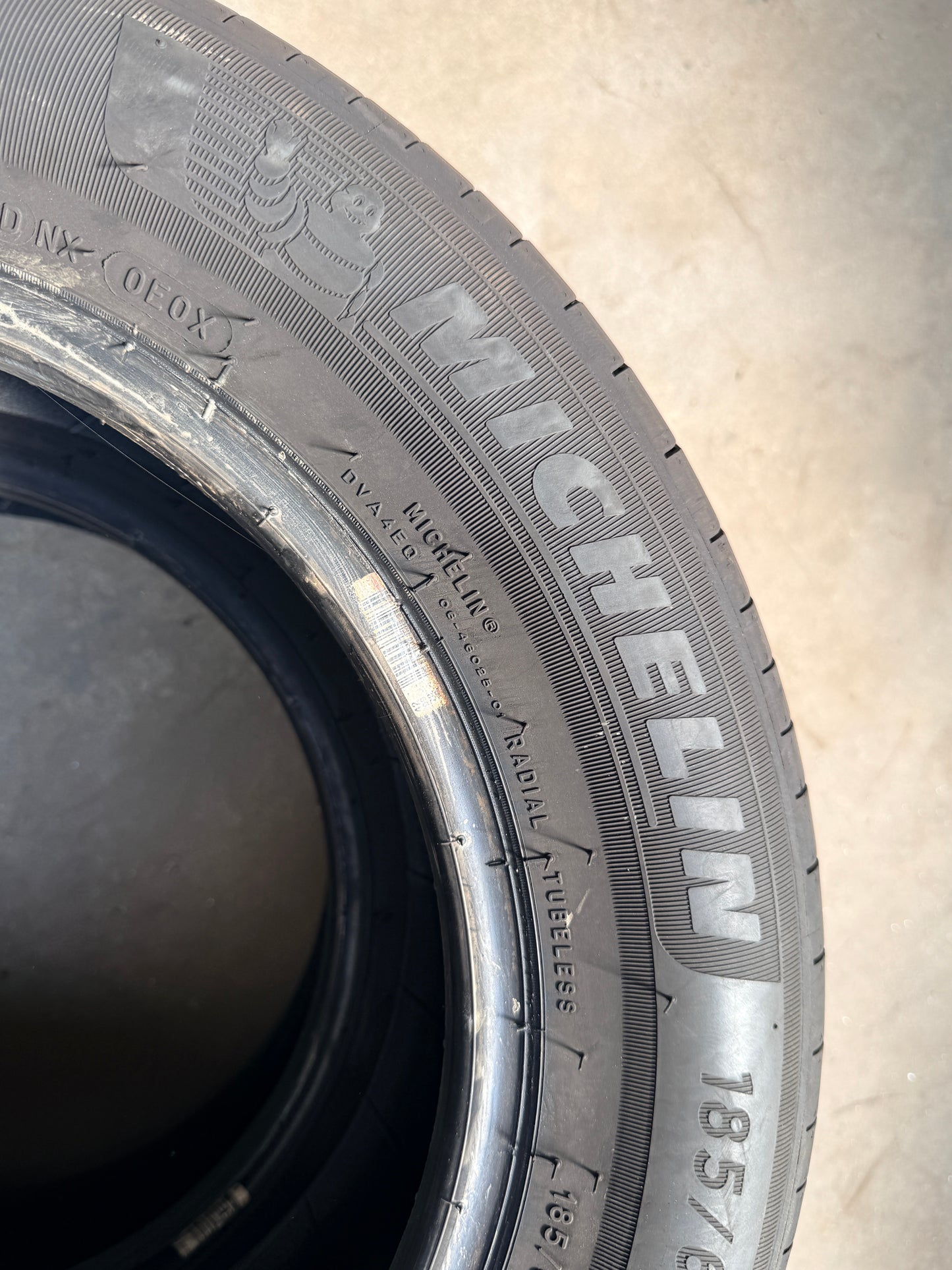 185/65/15 - Estive - Michelin - DOT 2024 - Usato