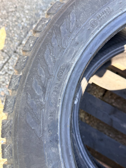 225/70/15C - 4 stagioni - Nokian - DOT 2023 - Usato